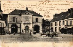 Cerisiers Place de la Mairie -
																					89320 Cerisiers
																			