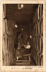 Le Decantage