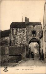 Cezy vieille porte