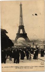 Aviation Paris 7e pilot Albert Leblanc Tour Eiffel à Paris 7e