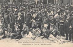 Paris - Fetes En L'Honneur De Garibaldi 1907 - Les Garibaldiens Au Perron -
																					75000 Paris
																			