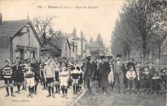 Voves - Place Du Marche -
													28 Eure et Loir
												