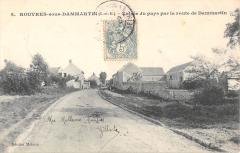 Rouvres Sous Dammartin - Entree Du Pays Par La Route De Dammartin à Rouvres