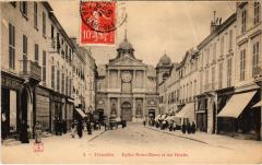Versailles Eglise Notre-Dame et rue Hoche France à Versailles