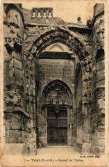 Triel Portail de l'Eglise France