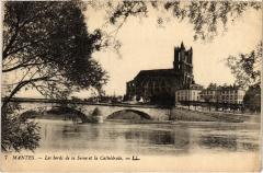 Mantes Les bords de la Seine et la Cathedrale France