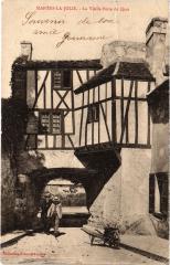 Mantes la Jolie La Vieille Porte du Quai France à Mantes-la-Jolie