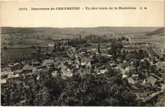 Chevreuse Vue des tours de la Madeleine France à Chevreuse