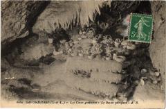Savonnieres Les Caves gouttieres France