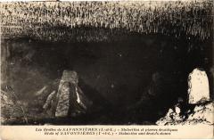 Savonnieres Stalactites et pierres druidiques France