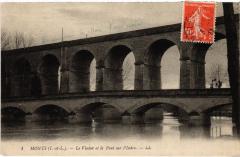 Monts Le Viaduc et le Pont s l'Indre France à Monts