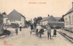 Francastel - La Rue Vasselle à Francastel