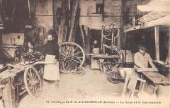 L'abbaye de Notre Dame D'Aiguebelle - La Forge Et La Charronnerie -
													26 Drôme
												