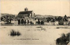 Villeneuve s Yonne Quai Bretoche France