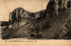 Saint-More Le Tunnel France