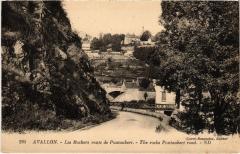 Avallon Les Rochers route de Pontaubert France à Avallon