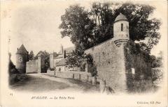 Avallon La petite Porte France à Avallon