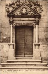 Chatel-Censoir L'Eglise-Portail occidental France