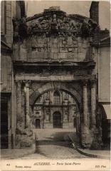 Auxerre Porte Saint-Pierre France -
																					89290 Auxerre
																			