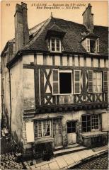 Avallon Rue Bocquillot France à Avallon