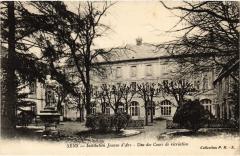 Sens Institution Jeanne d'Arc France