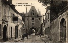 Villeneuve-sur-Yonne Porte de Joigny -Vue interieure France à Joigny