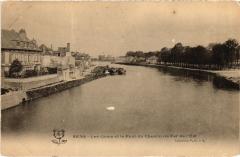 Sens Les Quais et le Pont du Chemin France