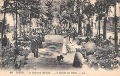 Tours - Le Boulevard Beranger - Le Marche Aux Fleurs à Tours