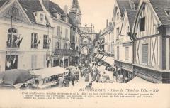 Auxerre - Place De L'Hotel De Ville -
																					89290 Auxerre
																			