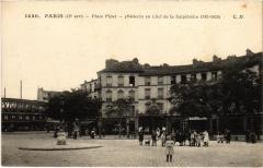 Paris 13e Place Pinet à Paris 13e