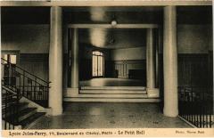 Paris 9e 77, Bd de Clichy Lycée Jules-Ferry -
																					75009 Paris 9e
																			