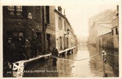 Carte postale ancienne Paris inondé - Rue de Bellièvre
                                                                     à Paris 13e
                                
