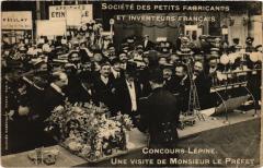 Paris Concours Lepine visite de Monsieur le Préfet