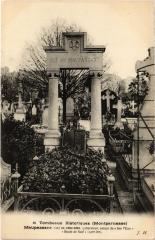 Carte postale ancienne Cimetière du Montparnasse - Guy de Maupassant
                                                                     à Paris 14e
                                
