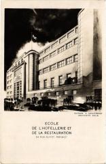Ecole de l'hôtellerie et de la restauration - rue Guyot à Paris 17e