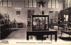 Ecole Supérieure de Pharmacie - Collection de Physique à Paris 6e