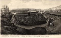 Carte postale ancienne Société des Charbonniers - Chantier du Boulevard de Grenelle
                                                                     à Paris 15e
                                