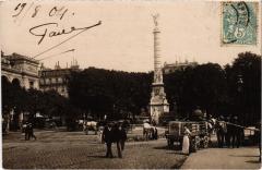 Paris 4e Fontaine de le Victoire Colonne Palmier à Paris 4e