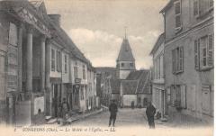 Songeons - La Mairie Et Eglise à Songeons
