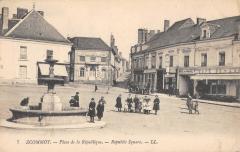 Ecommoy - Place De La Republique -
																					72220 Écommoy
																			