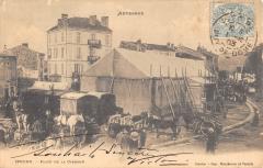 Issoire - Place De La Caserne à Issoire