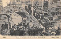 Paris - Magic City - L'Escalier De La Salle De Bal -
																					75000 Paris
																			