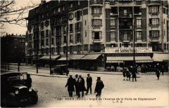 Carte postale ancienne Angle de l'Avenue de la Porte de Clignancourt
                                                                     à Paris 18e
                                