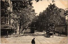 Paris 7e Bd Latour Maubourg à Paris 7e