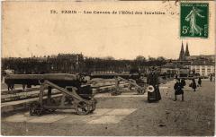 Paris 7e Hotel des Invalides canons à Paris 7e