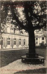 Paris 7e Le Parc à Paris 7e