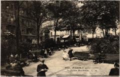 Paris 9e Square Montholon -
																					75009 Paris 9e
																			