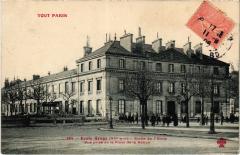Tout Paris 12e Ecole Arago Sortie de l'Ecole à Paris 12e