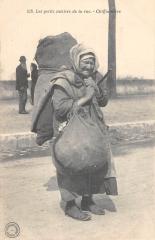 Bourges - Les Petits Metiers De La Rue - Chiffonniere -
																					18000 Bourges
																			
