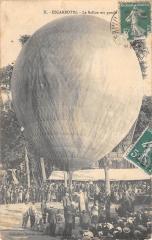 Escarbotin - Le Ballon Est Gonfle